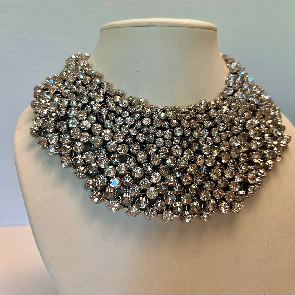 NWOT Designer Signed Natasha Sparkling Crystal Bib Choker Collar Necklace - Picture 3 of 8